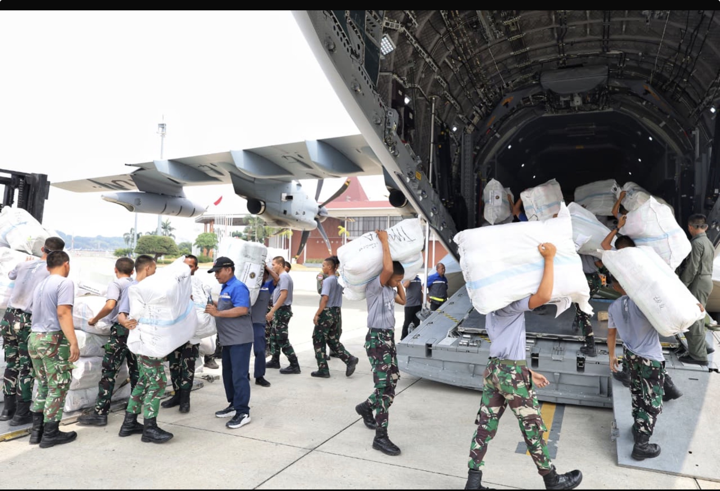 Koordinasi Lintas Kementerian Percepat Bantuan Gempa NTT