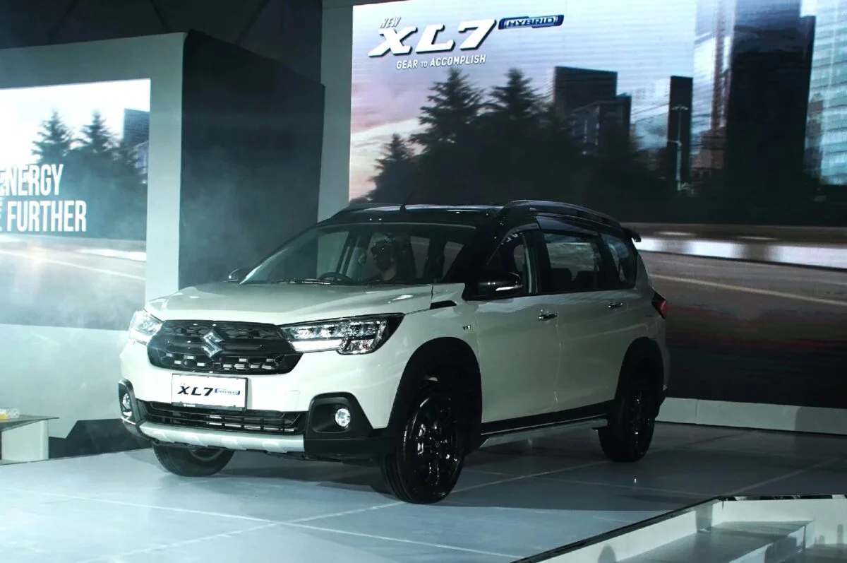 Suzuki XL7 Alpha Hybrid: MPV 7 Seater Makin Canggih dan Aman