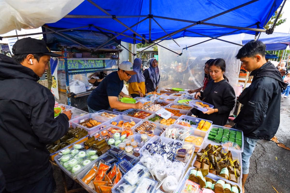 Jajanan Pasar Jadul Taklukkan Generasi Muda