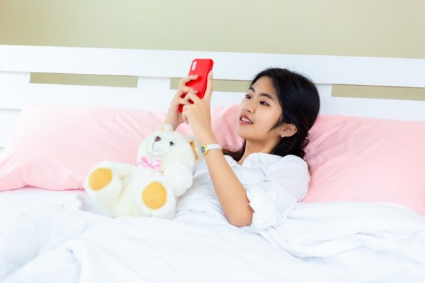 Bed Rotting pada Remaja: Istirahat Sehat atau Tanda Bahaya?