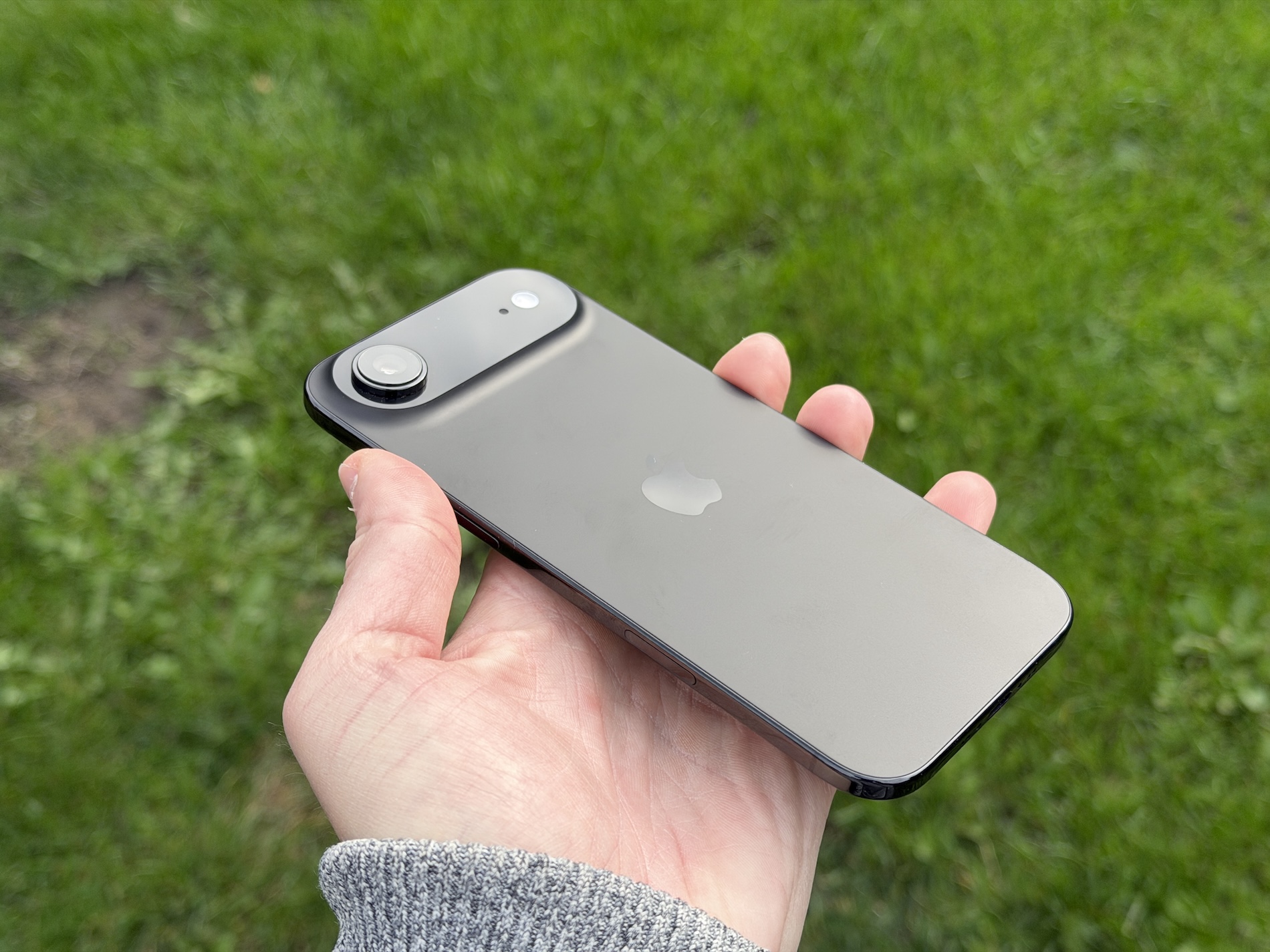 Apple Tutup 30 Celah Keamanan: Wajib Update iPhone, iPad, dan Mac