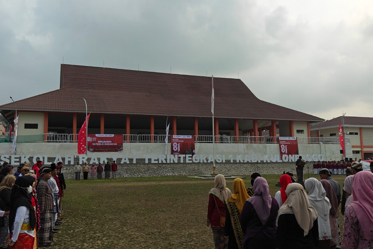 Dari Istana ke Desa: Kemerdekaan yang Dimaknai Ulang di Sekolah Rakyat