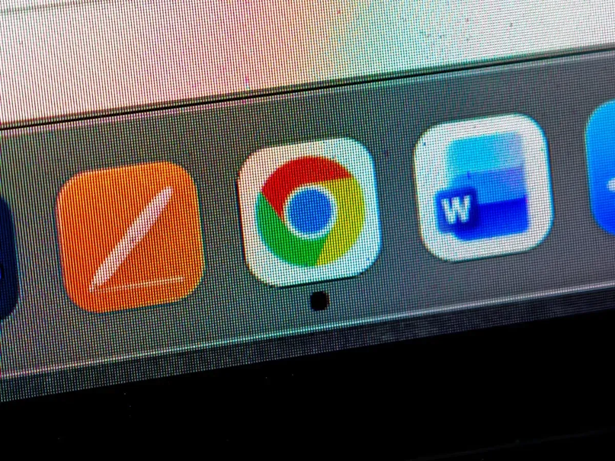 Google Buru Data Maskapai: Strategi Baru Akuisisi Data Operasional untuk AI