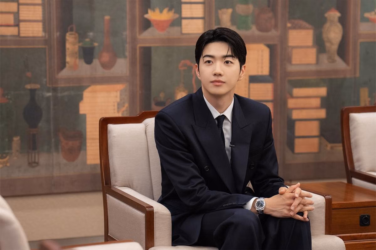 Dari Hampir Debut Idol hingga CEO Rupawan: Perjalanan Karier Kang Hoon