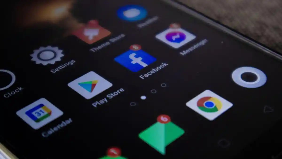 Aplikasi Melacak Anda Tanpa Dengar Percakapan