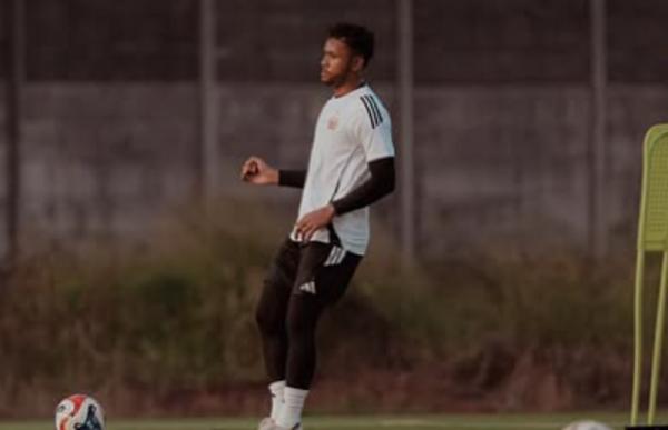 Latihan Kiper Intensif di Thailand: Taruhan Besar Shin Tae-yong untuk Persija