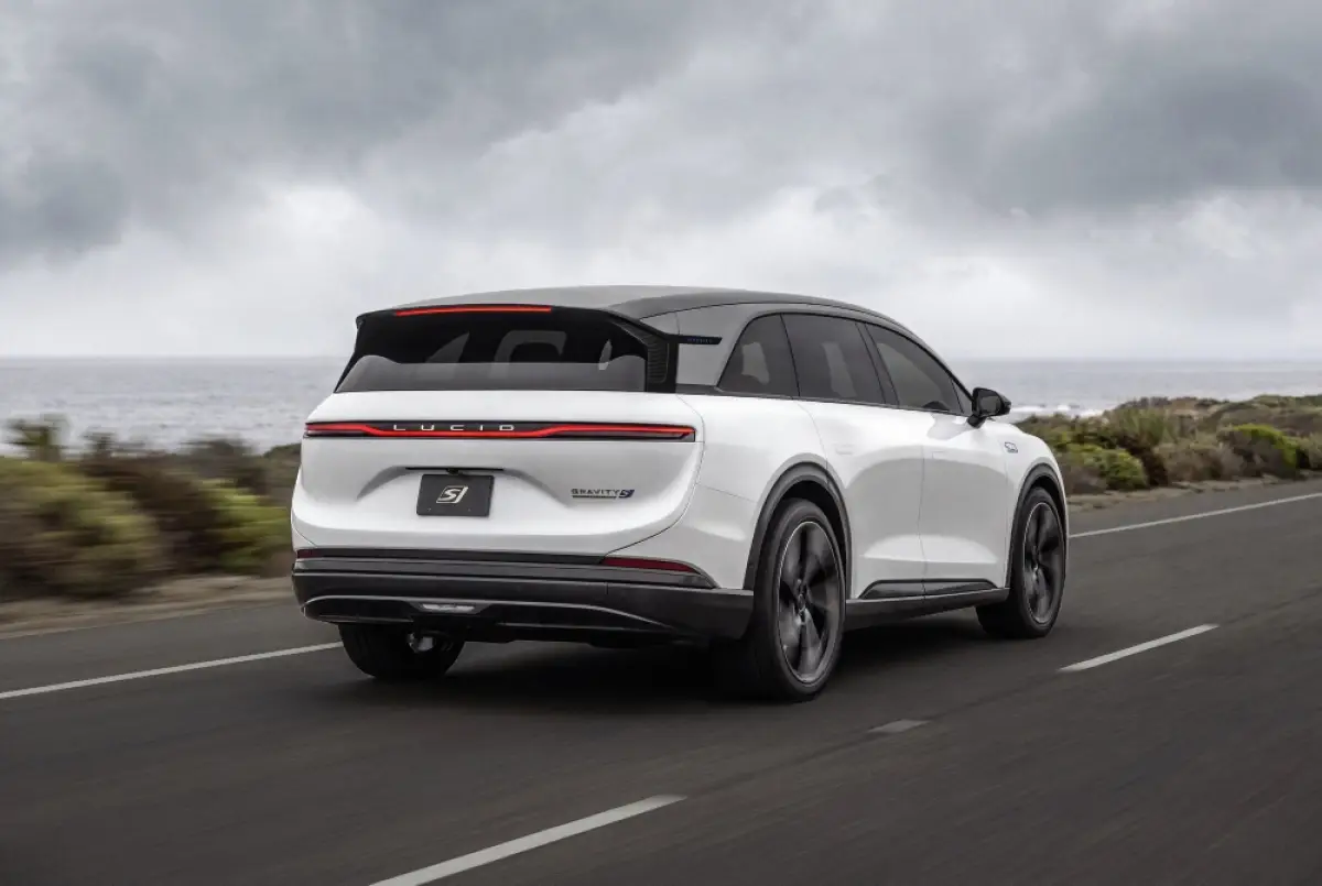 Lucid Air dan Gravity GT-S: Harga Stabil, Mewah Agresif
