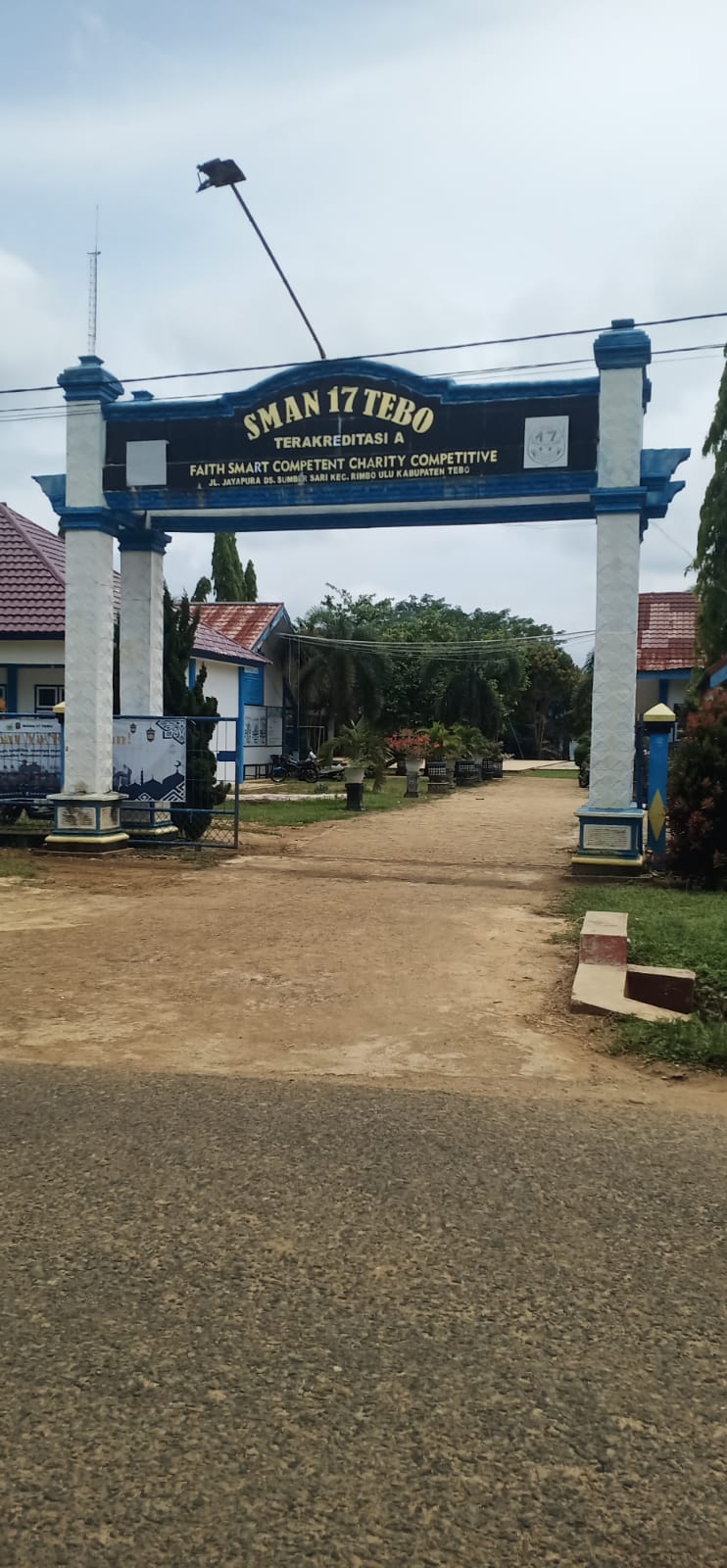 Pungutan Liar dan LKS Ilegal di Sekolah: Saatnya Orang Tua Melawan