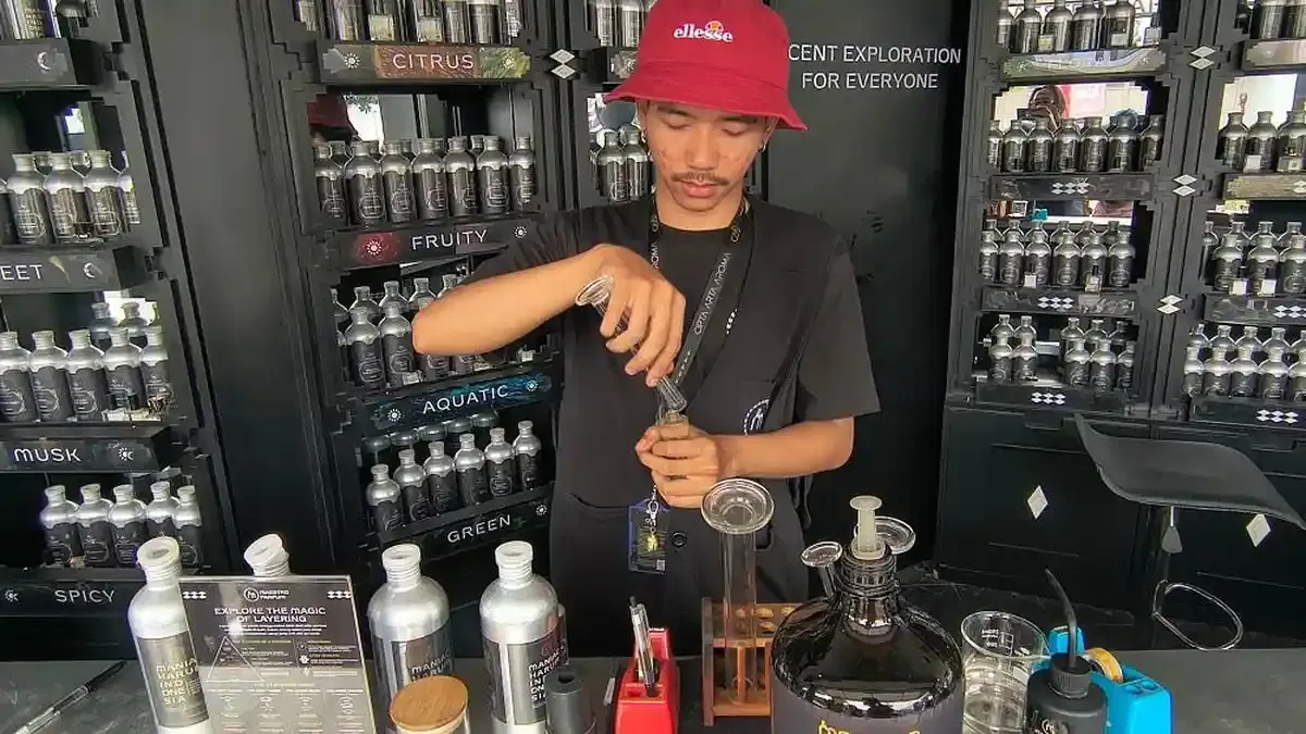 Parfum Sebagai Identitas: Aroma Baru Ekspresi Diri Anak Muda