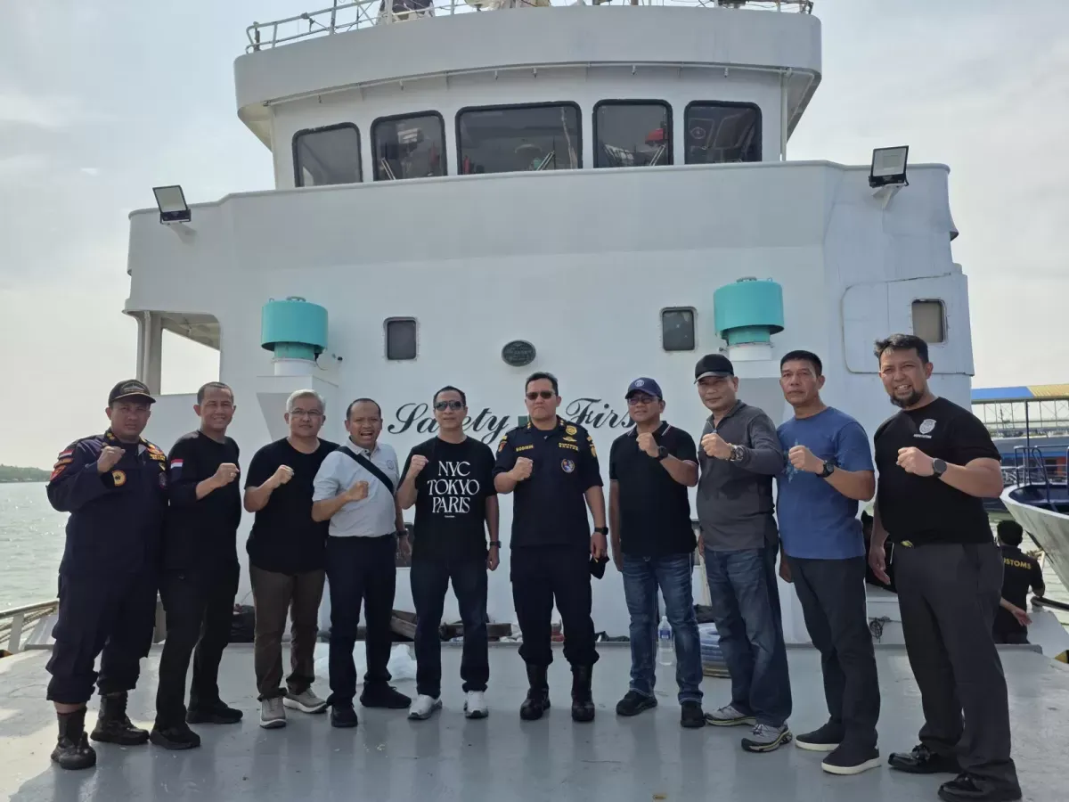 Operasi Gabungan Sita 2,6 Ton Sabu Cair di Laut Bengkalis