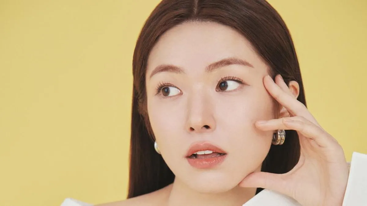 Kontroversi Ha Young: Ketika Sejarah Keluarga Mengancam Nasib Drakor