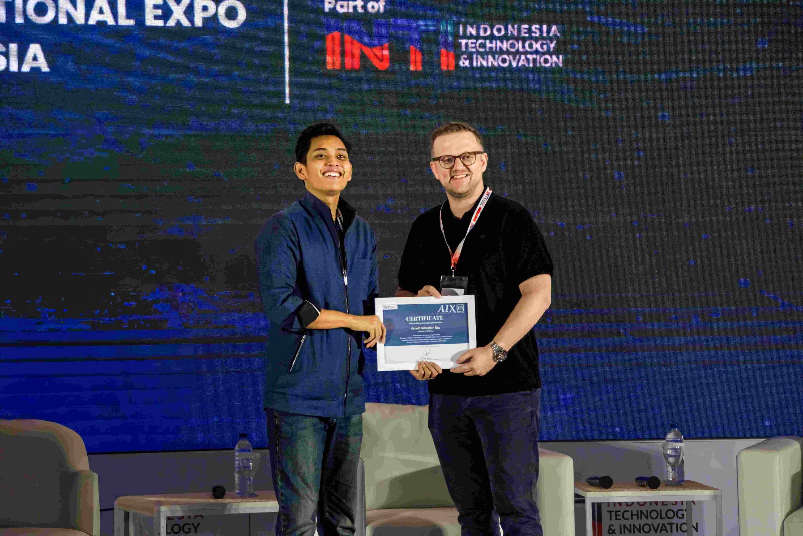 Strategi UMKM Memanfaatkan AI untuk Efisiensi Operasional