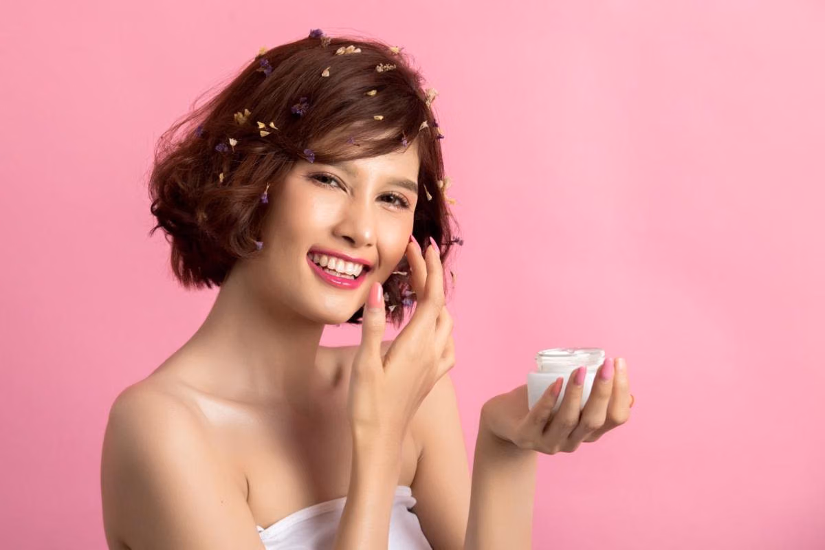 Serum Pencerah Terjangkau: Implora vs d'Alba vs Glutathione