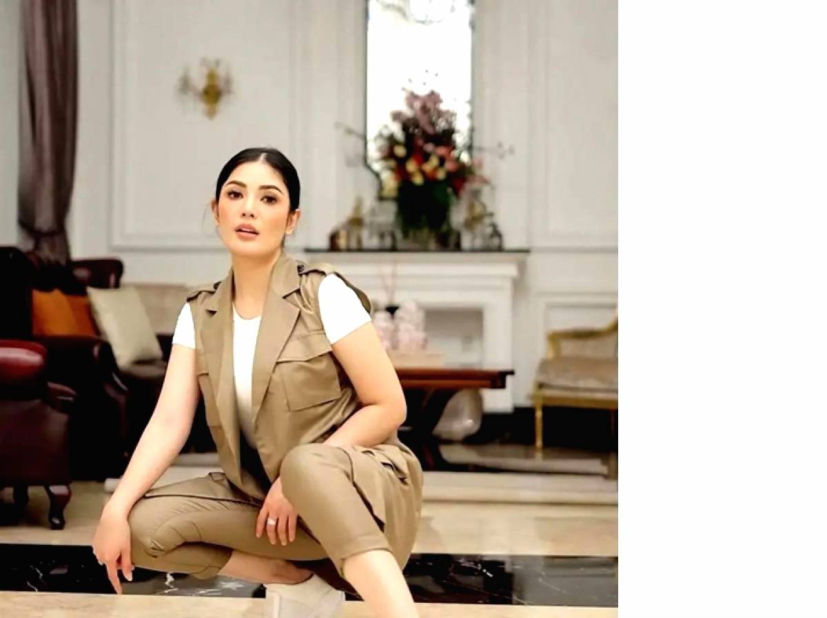 Rahasia Awet Muda Selebriti: Tidur, Olahraga, dan Perawatan Profesional