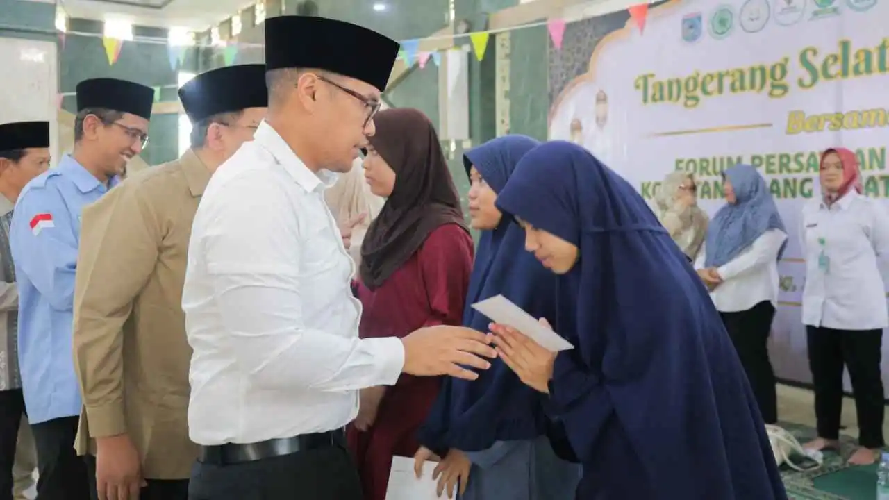 Guru Ngaji sebagai Pilar Pembentuk Karakter Anak di Era Digital