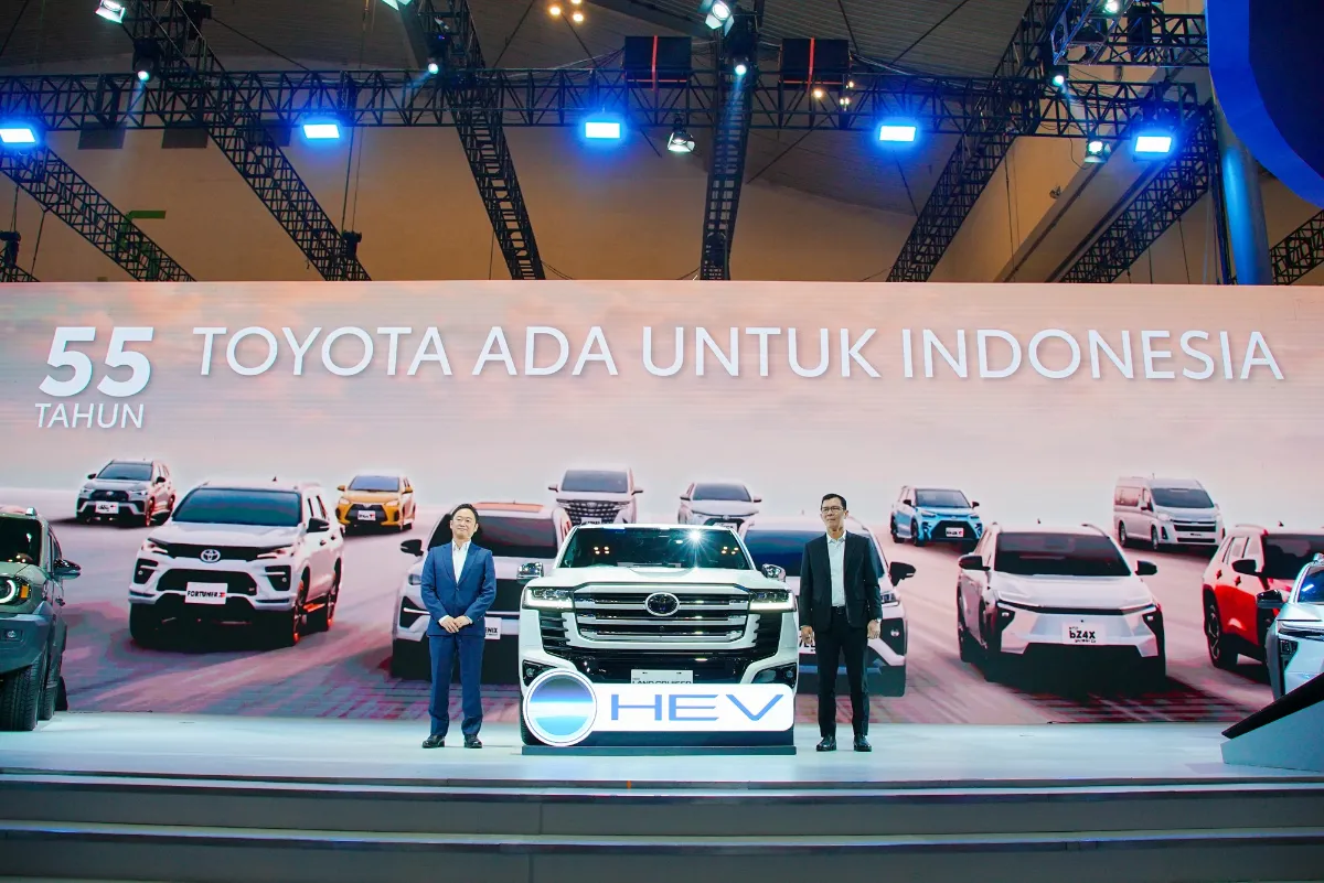 Land Cruiser 300 Hybrid EV: SUV Premium Hybrid yang Tetap Garang di Medan Off-Road