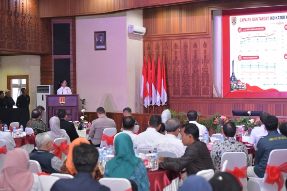 Target Pertumbuhan Ekonomi dan Sinergi Anggaran di Daerah