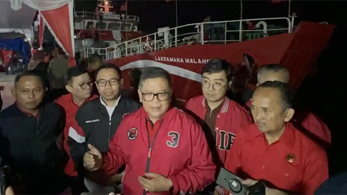 Armada Kapal Perang Berubah Misi: Dari Pertahanan ke Jalur Hidup Bantuan Gempa NTT