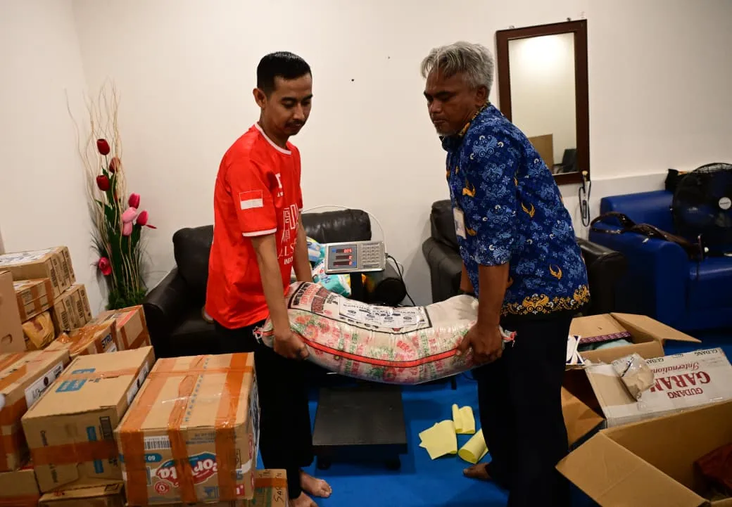 Bagaimana Perusahaan Besar Mengoordinasikan Bantuan Gempa Flores
