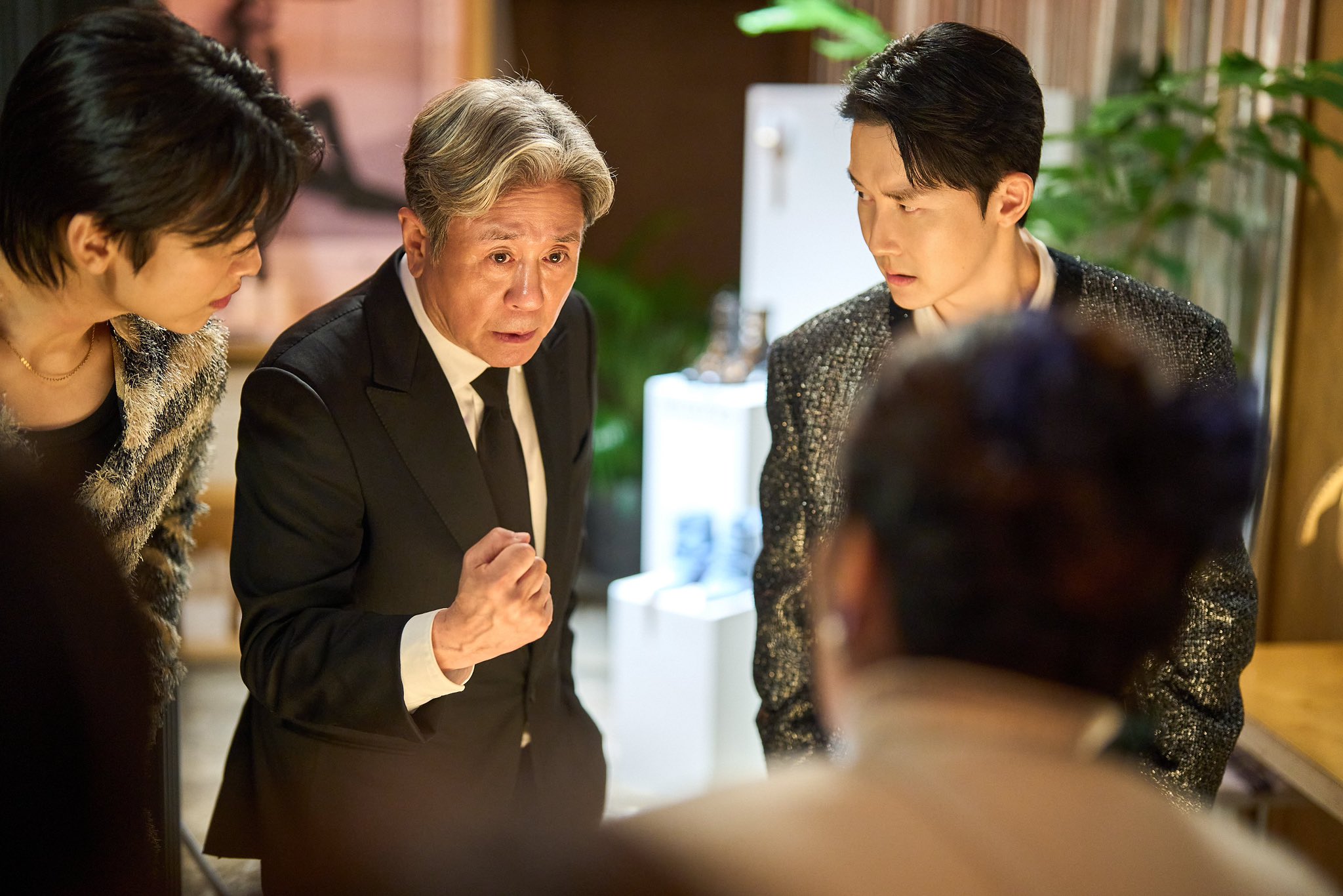 Han So Hee sebagai CEO Sun Woo: Jantung Remake Korea The Intern