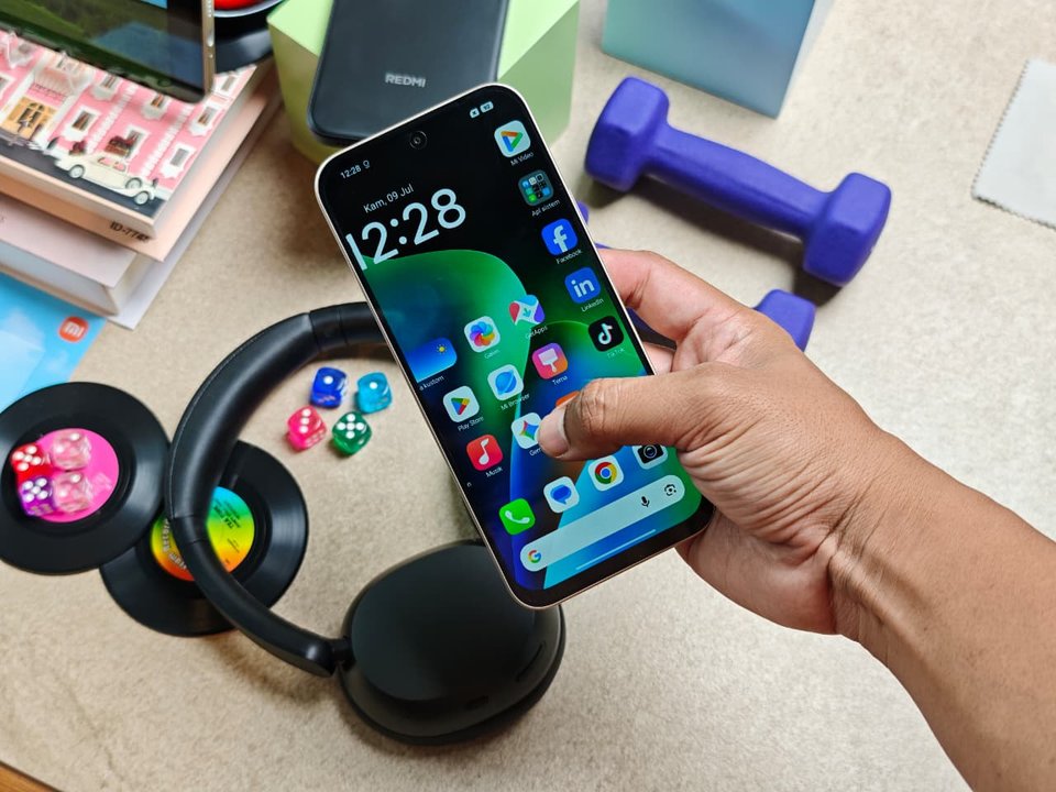 Redmi 17 Hadir dengan Baterai 7.500 mAh dan Harga Mulai Rp2 Jutaan
