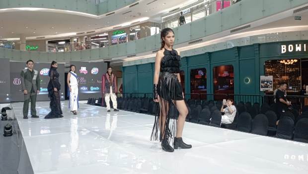 Dari Sampah hingga Domba: Fashion Show Paling Kreatif dan Tak Terduga