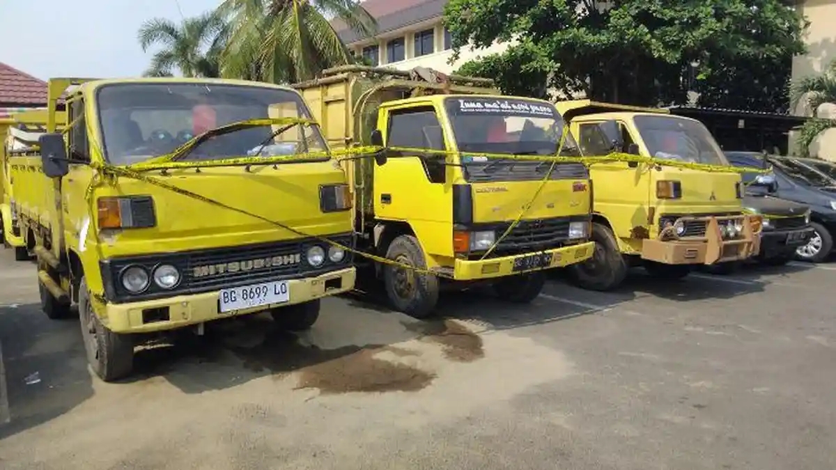 Polisi Bongkar Jaringan Penyelundupan Solar Subsidi di Palembang