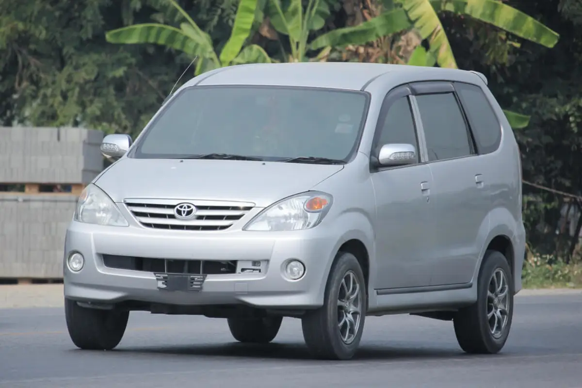 Panduan Lengkap Membeli Toyota Avanza Bekas