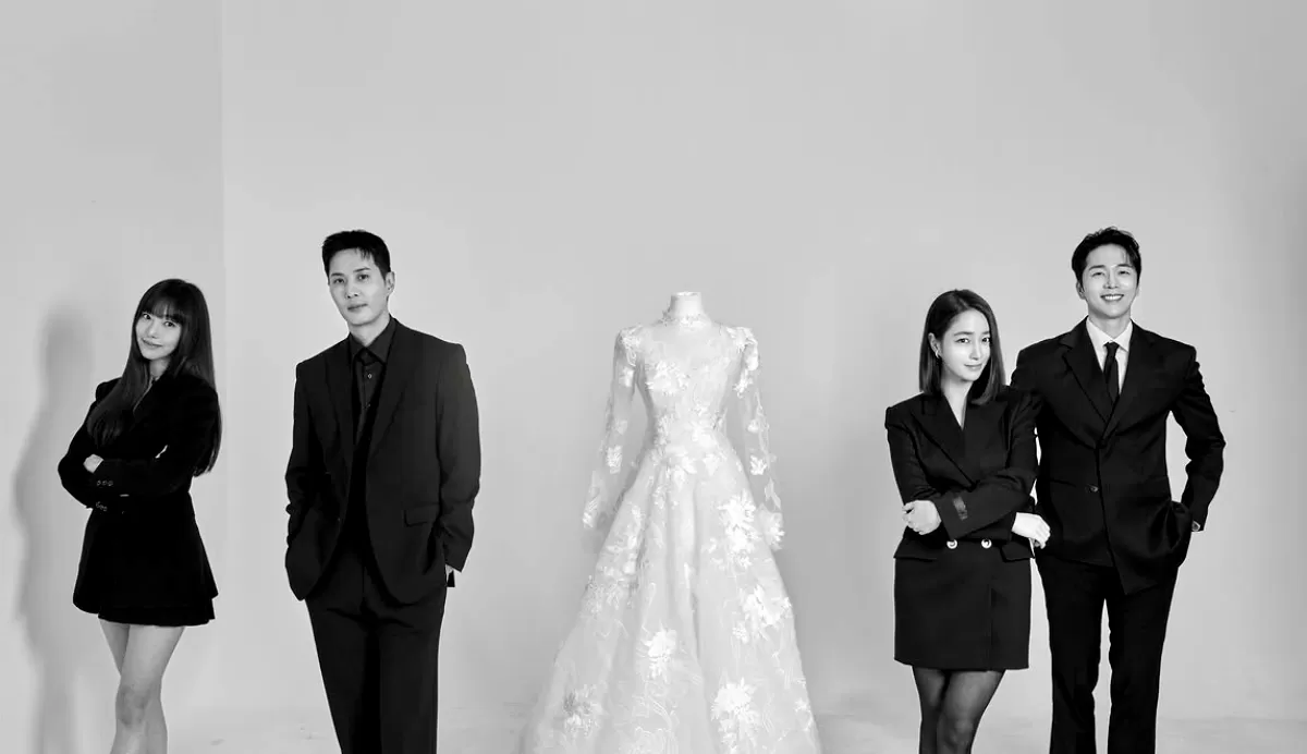 OK Lets Get Divorced: Ironi Gaun Pengantin dan Rumah Tangga Runtuh