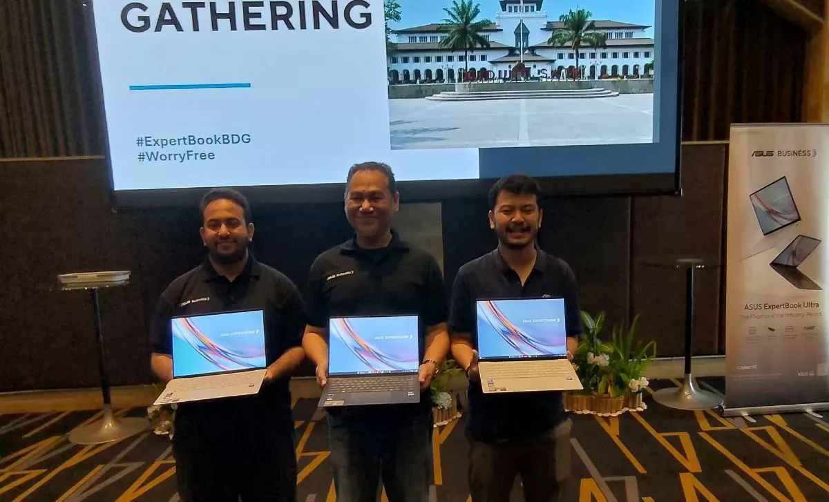 ASUS ExpertBook Ultra: Laptop Bisnis AI untuk Eksekutif Modern