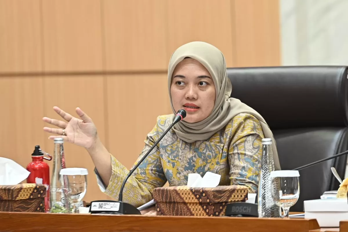 Pemerintah Perkuat Industri Kendaraan Listrik dan Hilirisasi Baterai