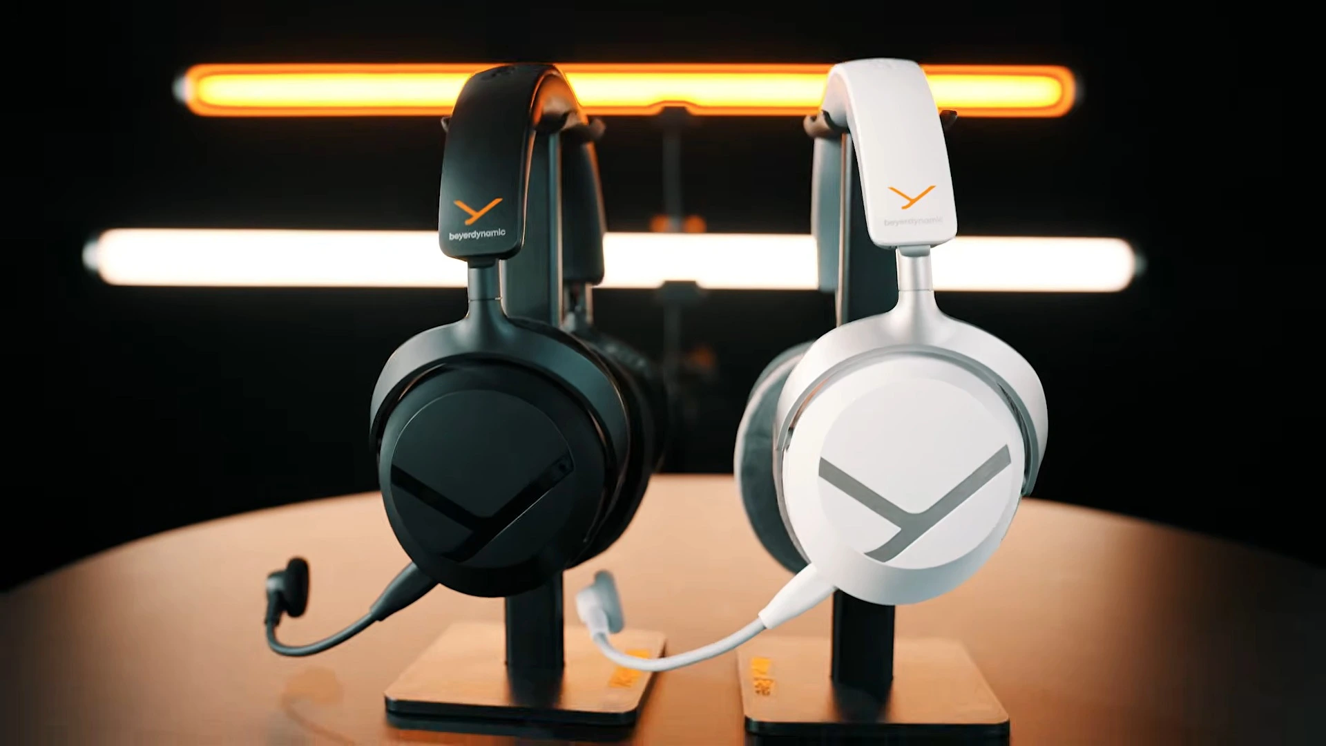 Beyerdynamic MMX Wireless vs Sennheiser Momentum: Mana Headset Gaming Wireless Premium yang Tepat?