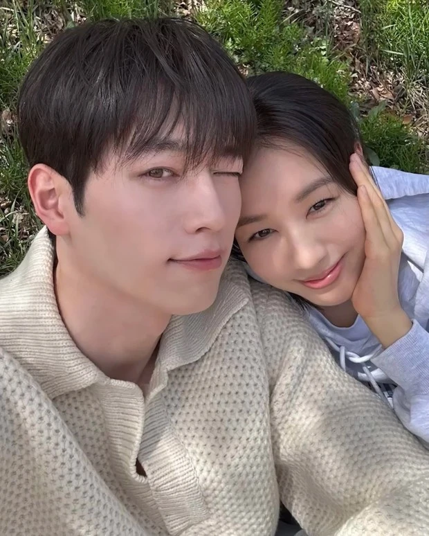 Segitiga Cinta dan Dinamika Karakter di A Love Other Than Yours