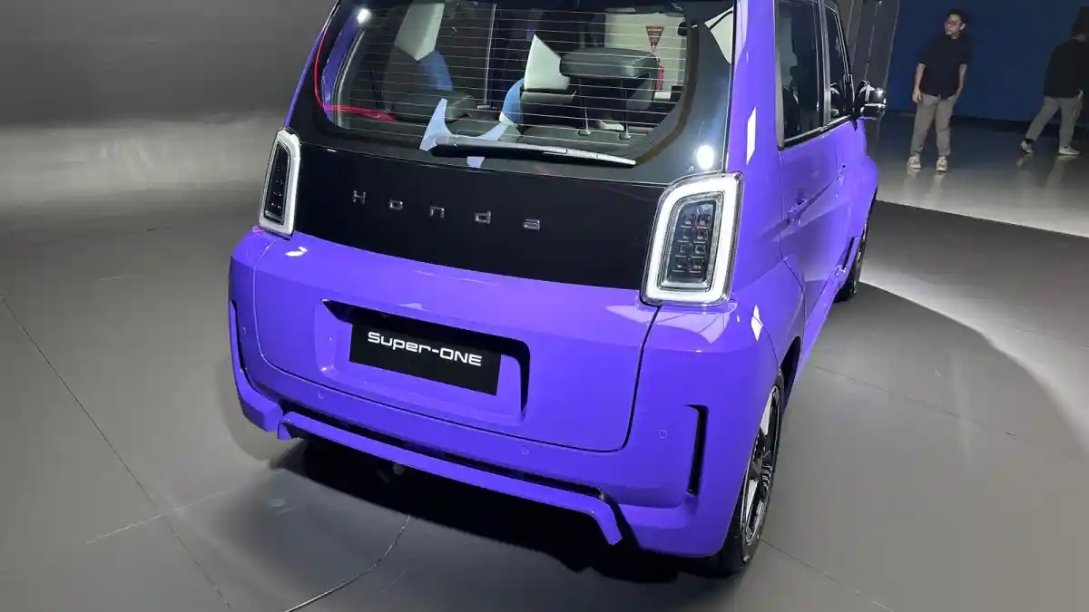 Honda Super One Ludes dalam Hitungan Jam: Strategi Kelangkaan di Era Mobil Listrik