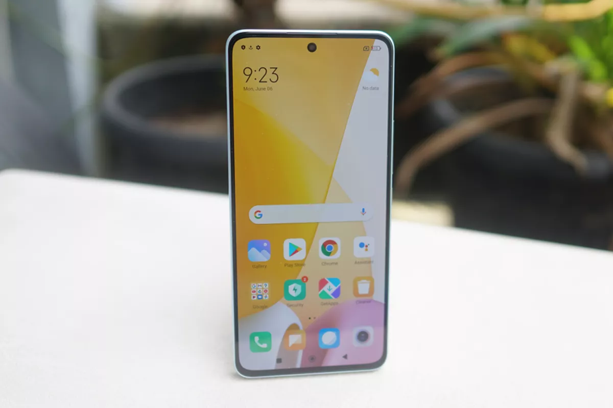 7 HP RAM 8GB Murah: Perbandingan Spesifikasi dan Multitasking