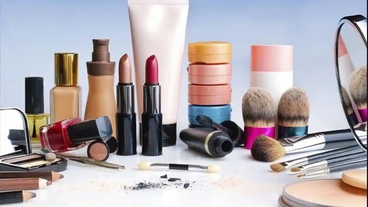 14 Produk Kosmetik Berbahaya Beredar di Pasaran: Daftar dan Cara Mengenalinya