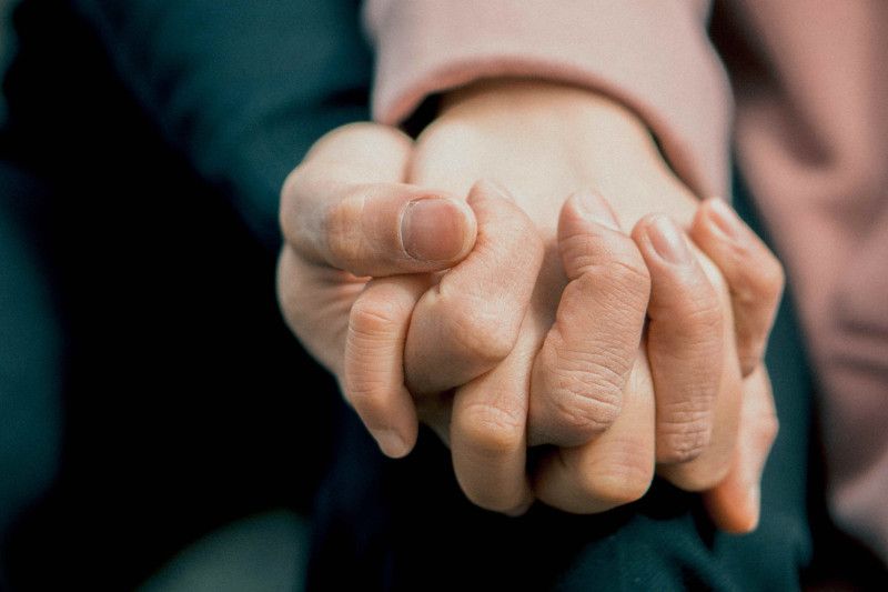Mendengarkan dan Menemani: Langkah Awal Pemulihan Trauma Korban Bencana Alam