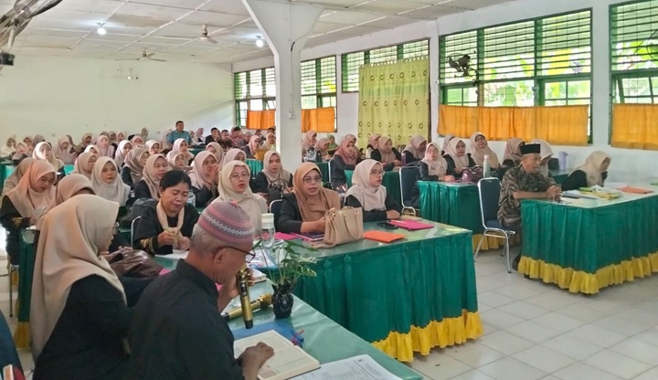 Pelatihan Guru Matematika: Numerasi Kontekstual untuk Akselerasi Nilai TKA