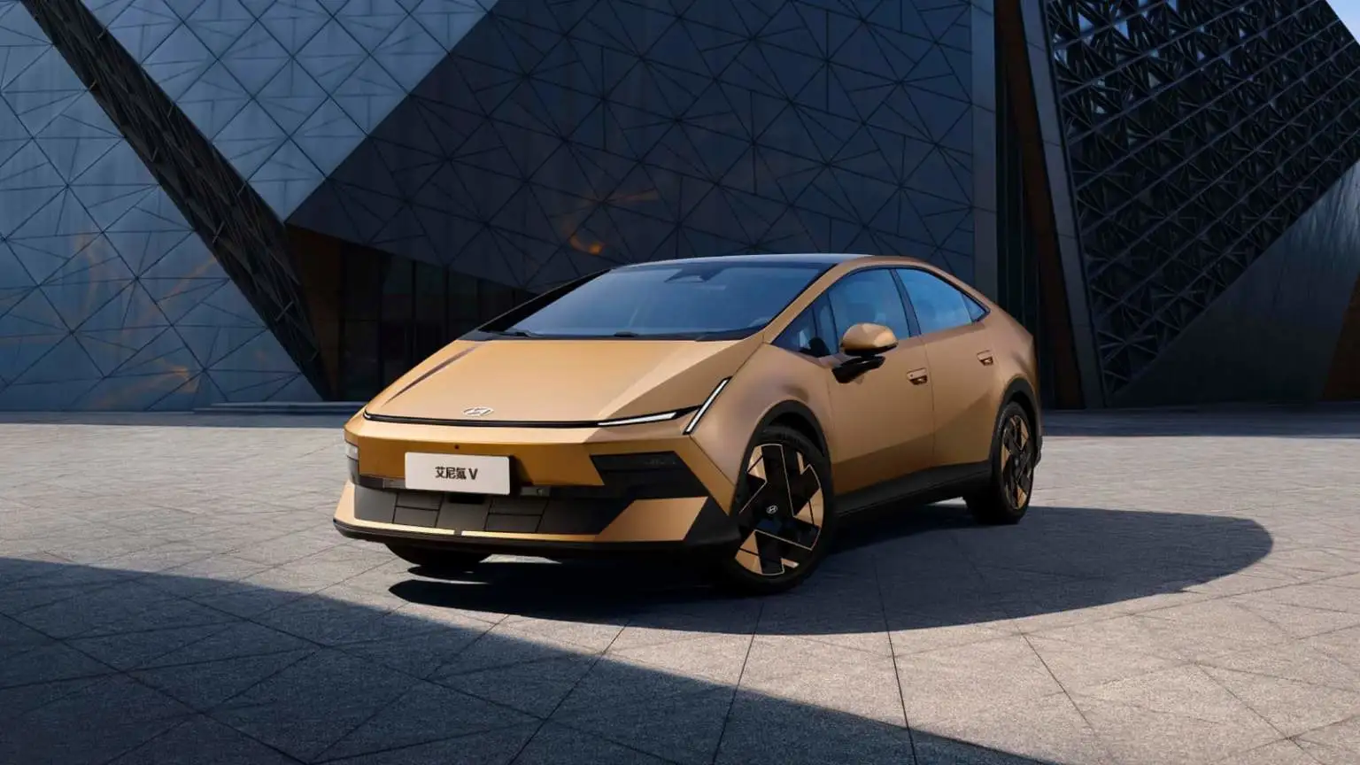 Hyundai IONIQ Lineup: IONIQ 3, 5, V, atau 9?