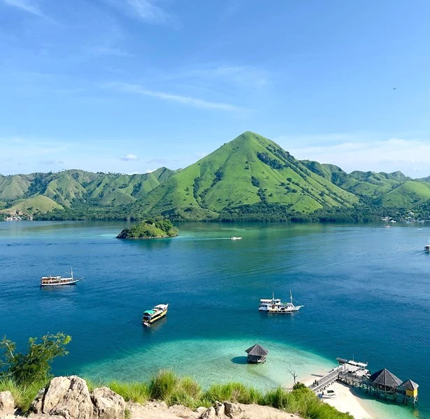 Labuan Bajo Kembali Ramai: Wisata Aman, Waspada Tetap