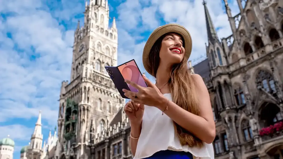 Ubah Layar Lipat Menjadi Workstation dengan Galaxy Z Fold8 Ultra