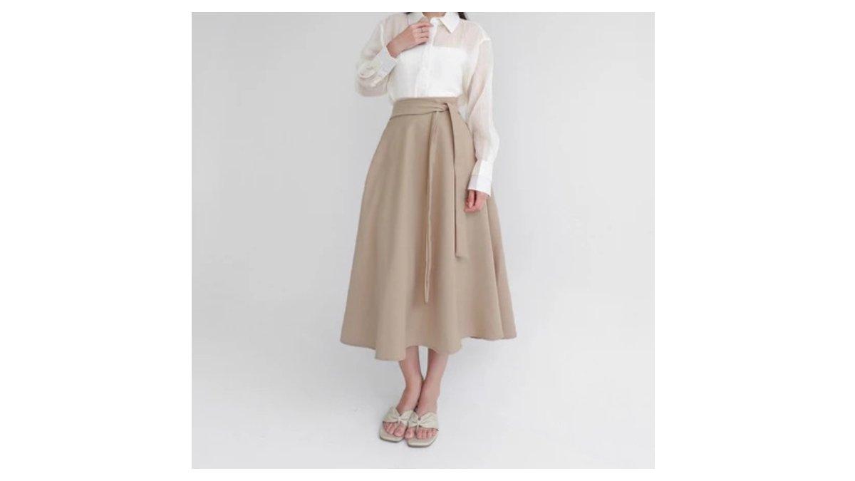 Panduan Lengkap Mix and Match Blazer, Rok, Kemeja, dan Bermuda