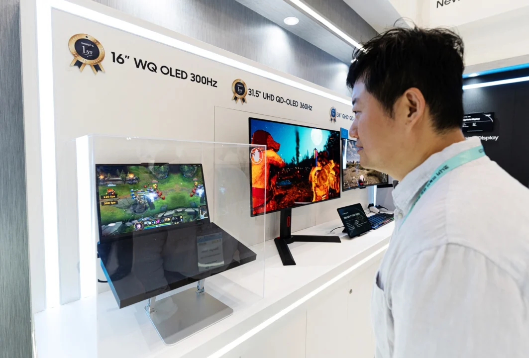 Panel OLED Laptop 300Hz: Senjata Baru Workflow Kreatif