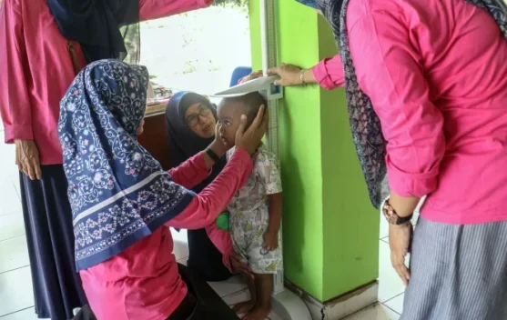 Program Kolaboratif Cegah Stunting: Keluarga Berisiko di Pusat Perhatian