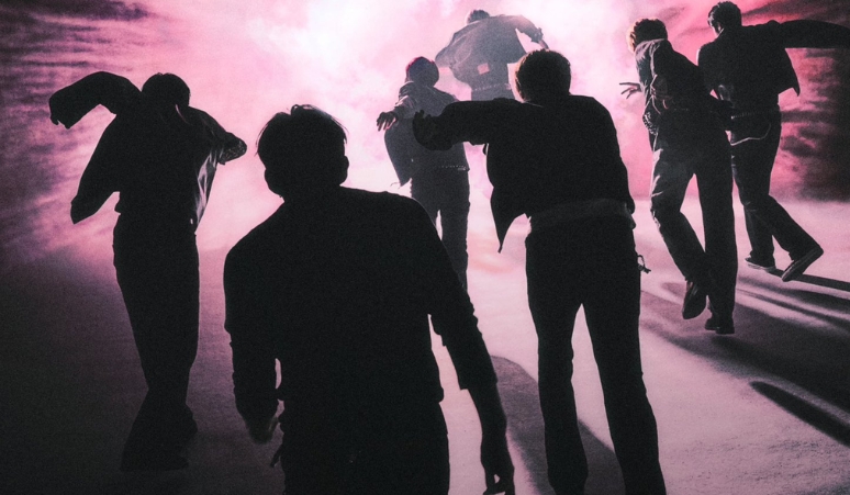 Tur K-Pop Menghangatkan Musim Konser: CLOSE YOUR EYES dan STAYC