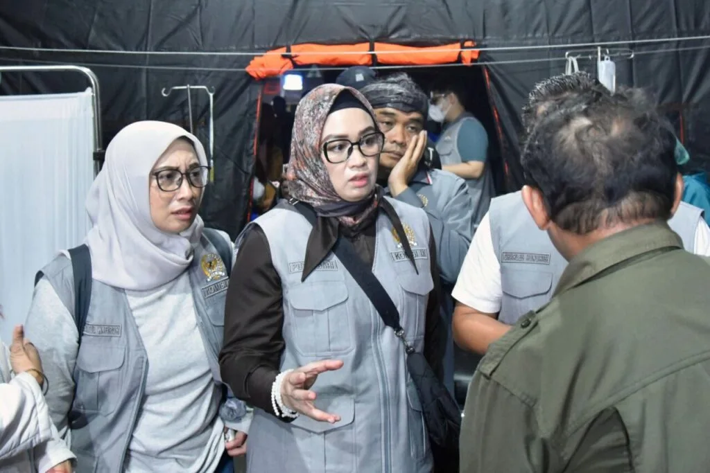 Strategi Pemulihan Kesehatan Mental Korban Bencana: Dari Respons Darurat hingga Reintegrasi