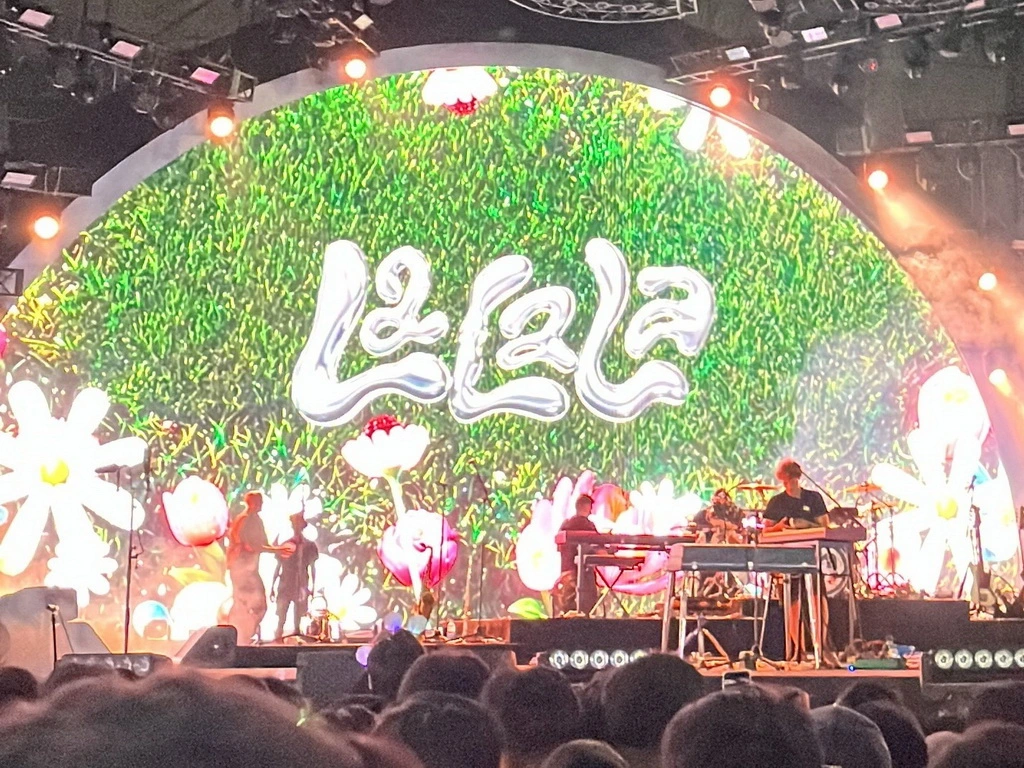 Panduan Lengkap LaLaLa Festival: Dua Hari Musik Pop dan Indie