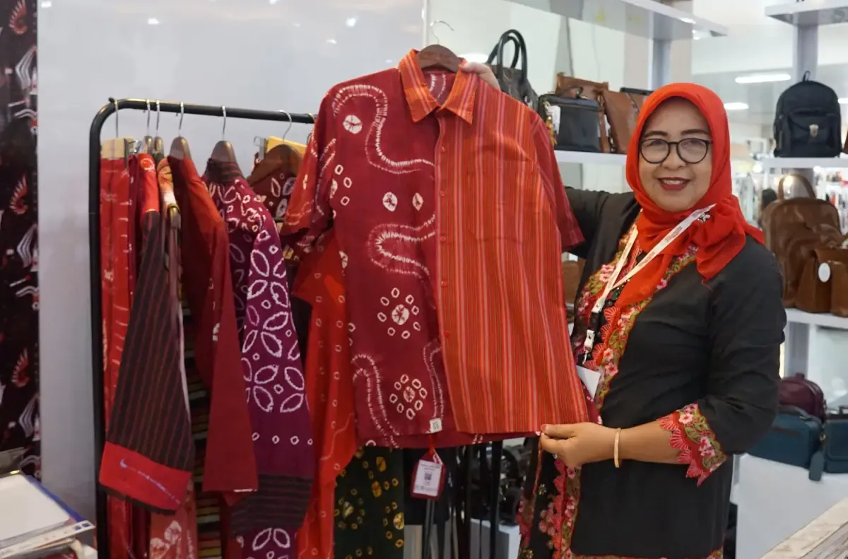 Dari Sentra Tenun Tradisional ke Mesin Ekonomi Komunitas