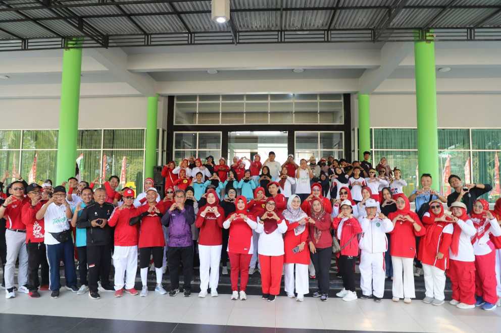 Jalan Sehat Komunitas: Menjaga Jantung dan Merajut Kebersamaan
