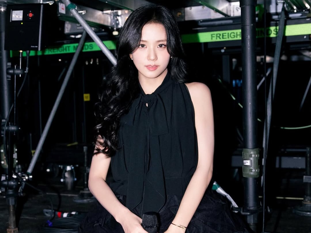 Jisoo Memulai Era Baru Lewat Single Debut Solo 'CLICK'